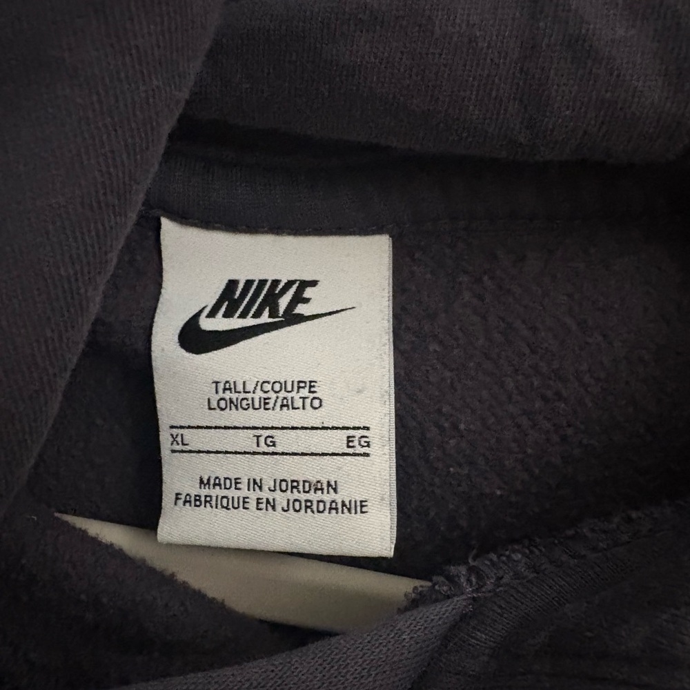 Nike Men's Navy Hoodie - Picture 3 of 3